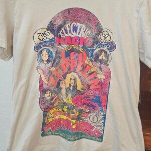 Officially Licensed Led Zeppelin Electric Magic Graphics Band/Concert Tee  (L)